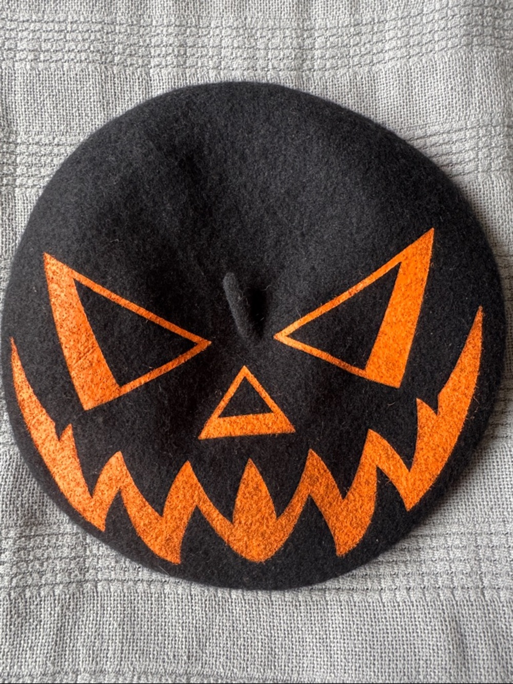 Halloween Pumpkin Beret Hat - Black and Orange